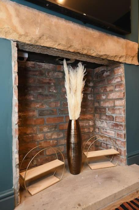 Cottage Style 3 Bedroom House - Close To City Centre & The Peaks Chesterfield Dış mekan fotoğraf